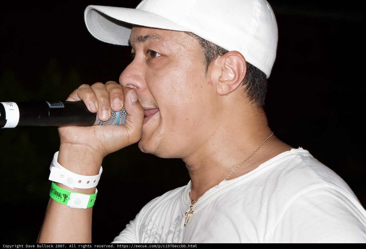 White Hat Solo Performance