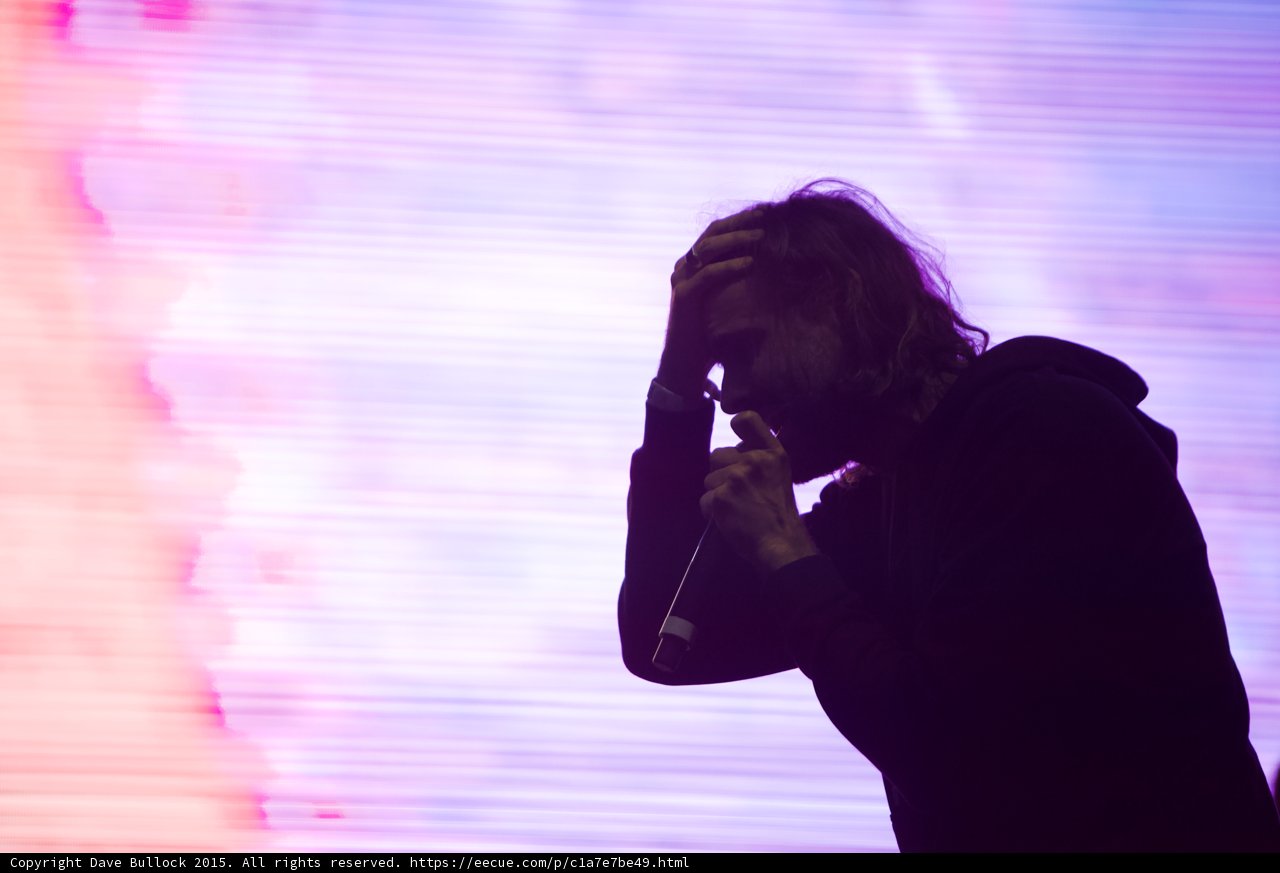 Emotional Singer Pink Glow