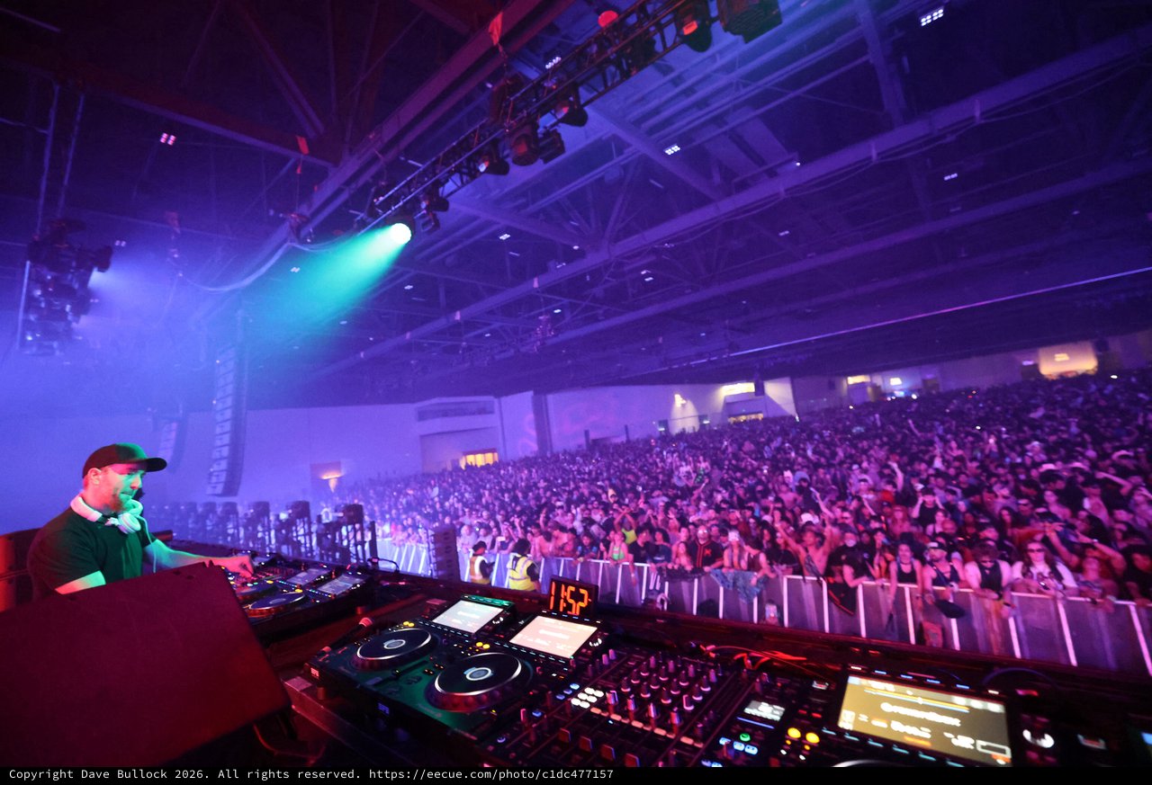 DJ Commands Massive Crowd at Wobbleland 2026
