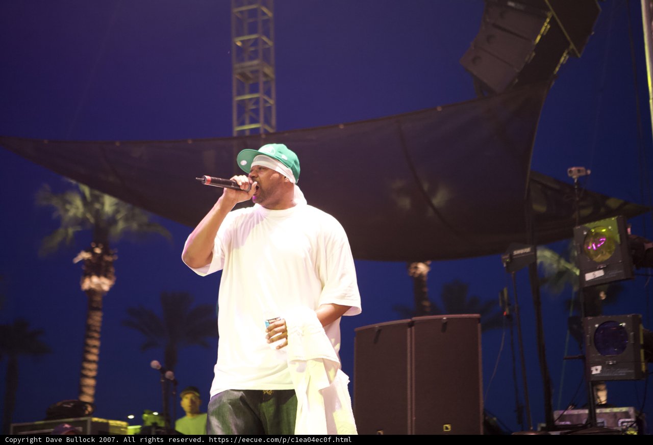 Man's Solo Performance on Coachella Saturday