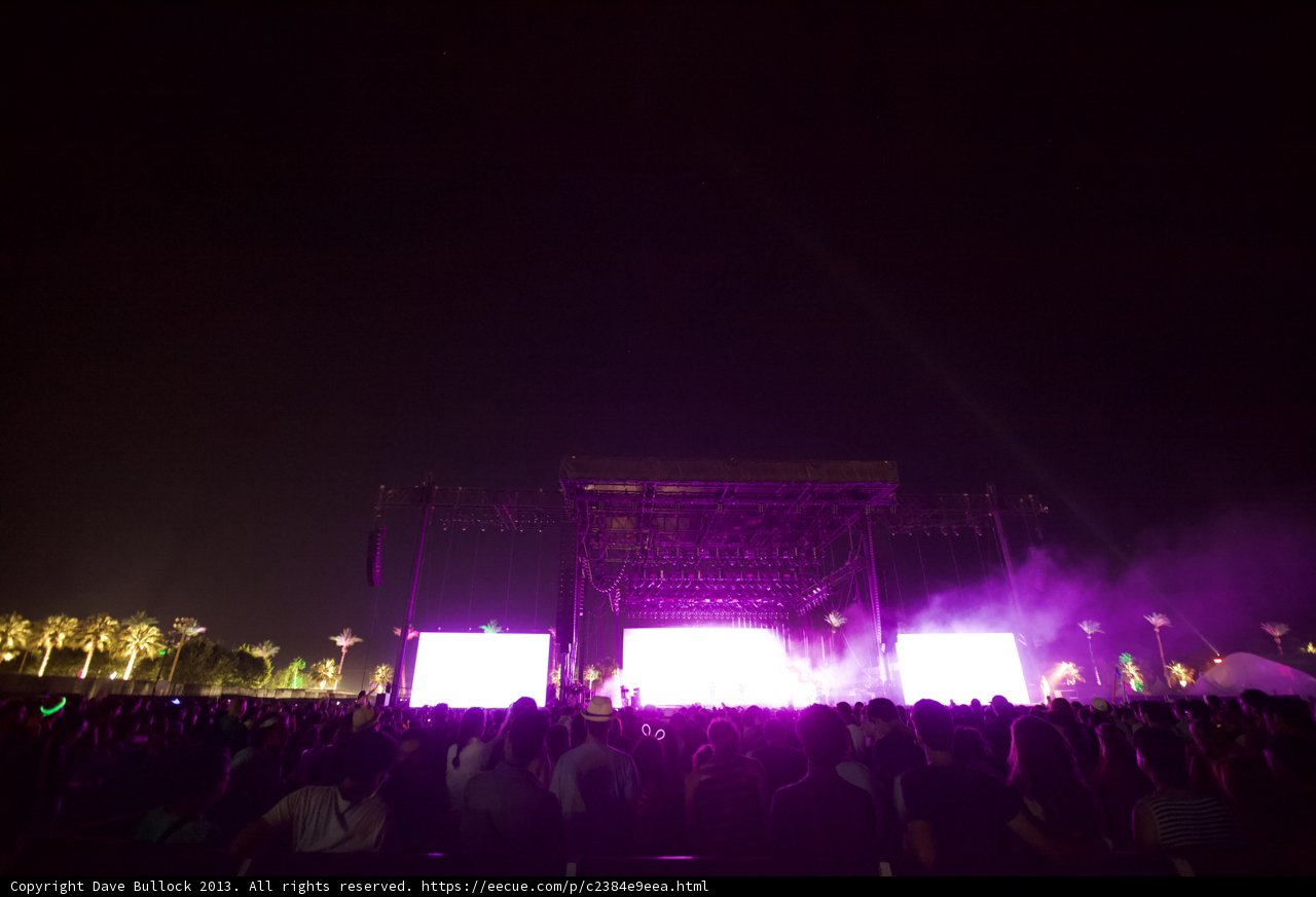 Rockin' with the Crowd