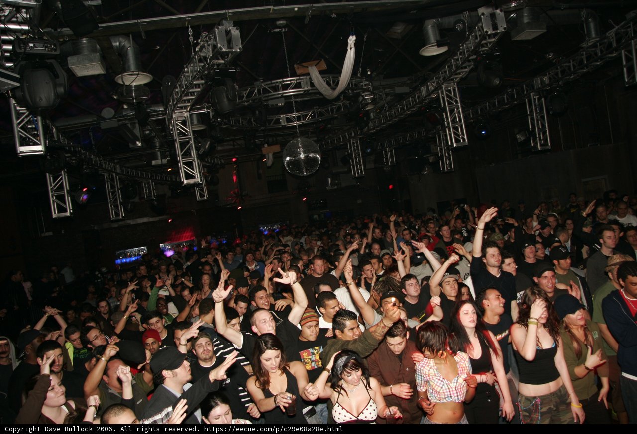 Nightlife Vibes at Viram Funktion Concert