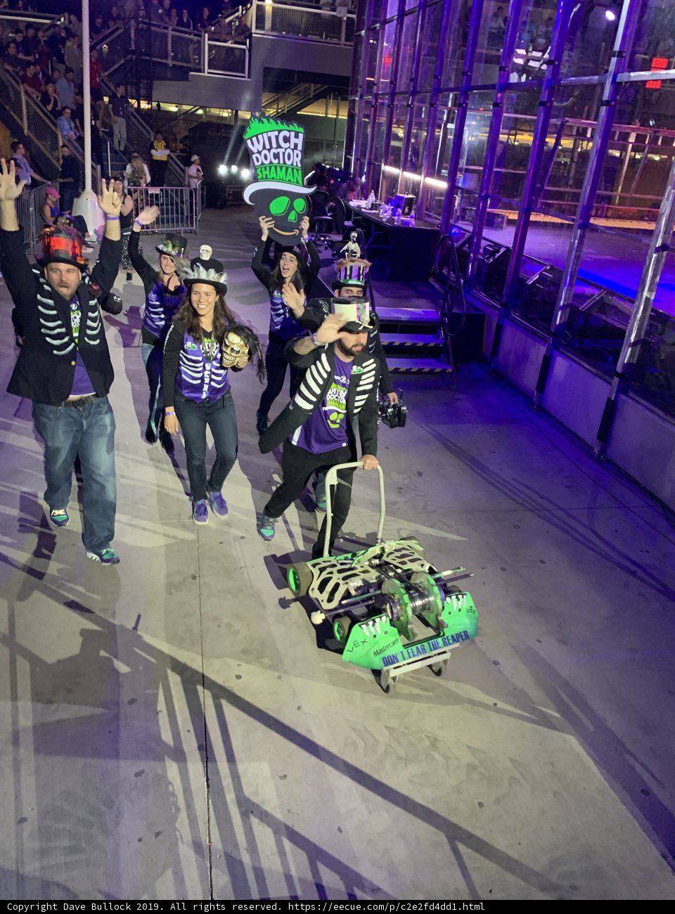 Urban Costume Skateboarding