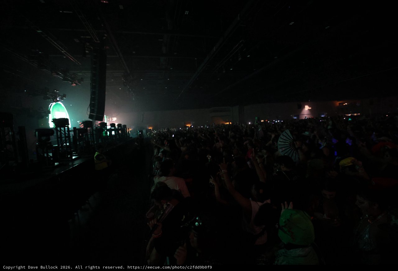 Massive Crowd Surges at Wobbleland 2026 Festival