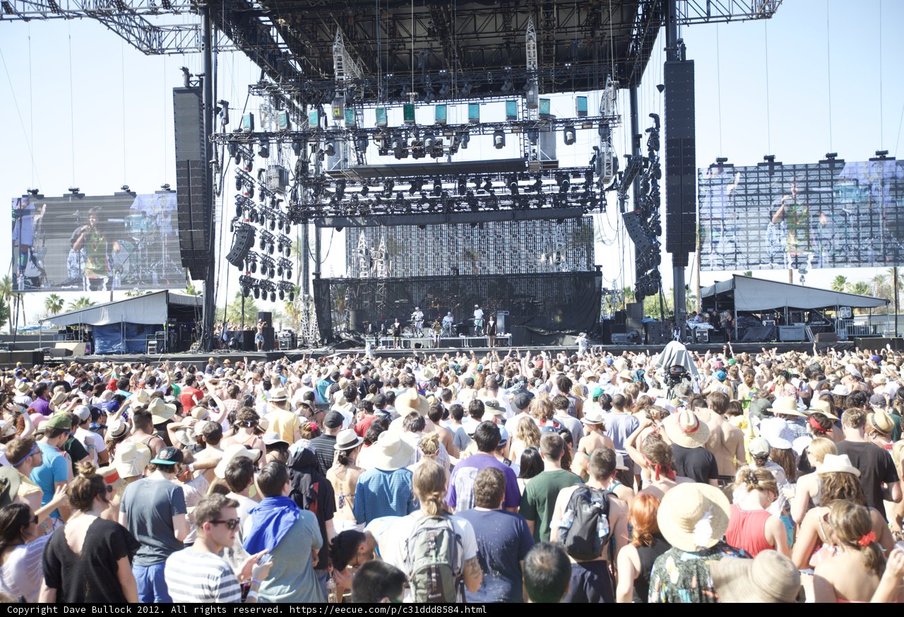 Coachella 2012: Music Takes Over The Sky