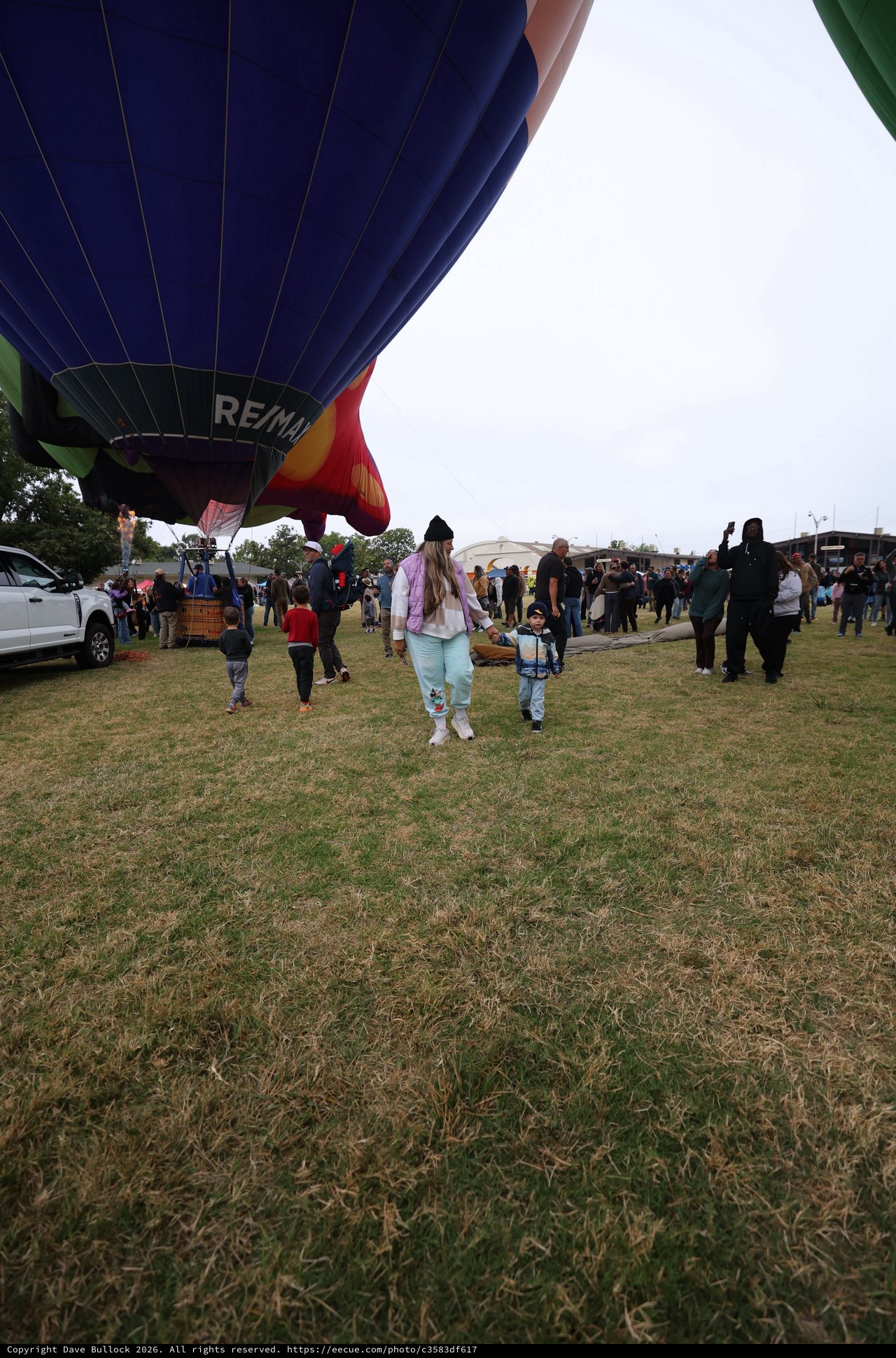 Families Explore the Sonoma County Hot Air Balloon Classic