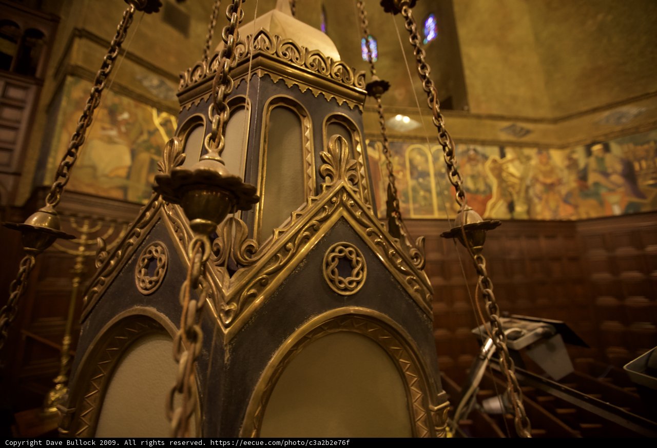 The Golden Clock of the Crypt