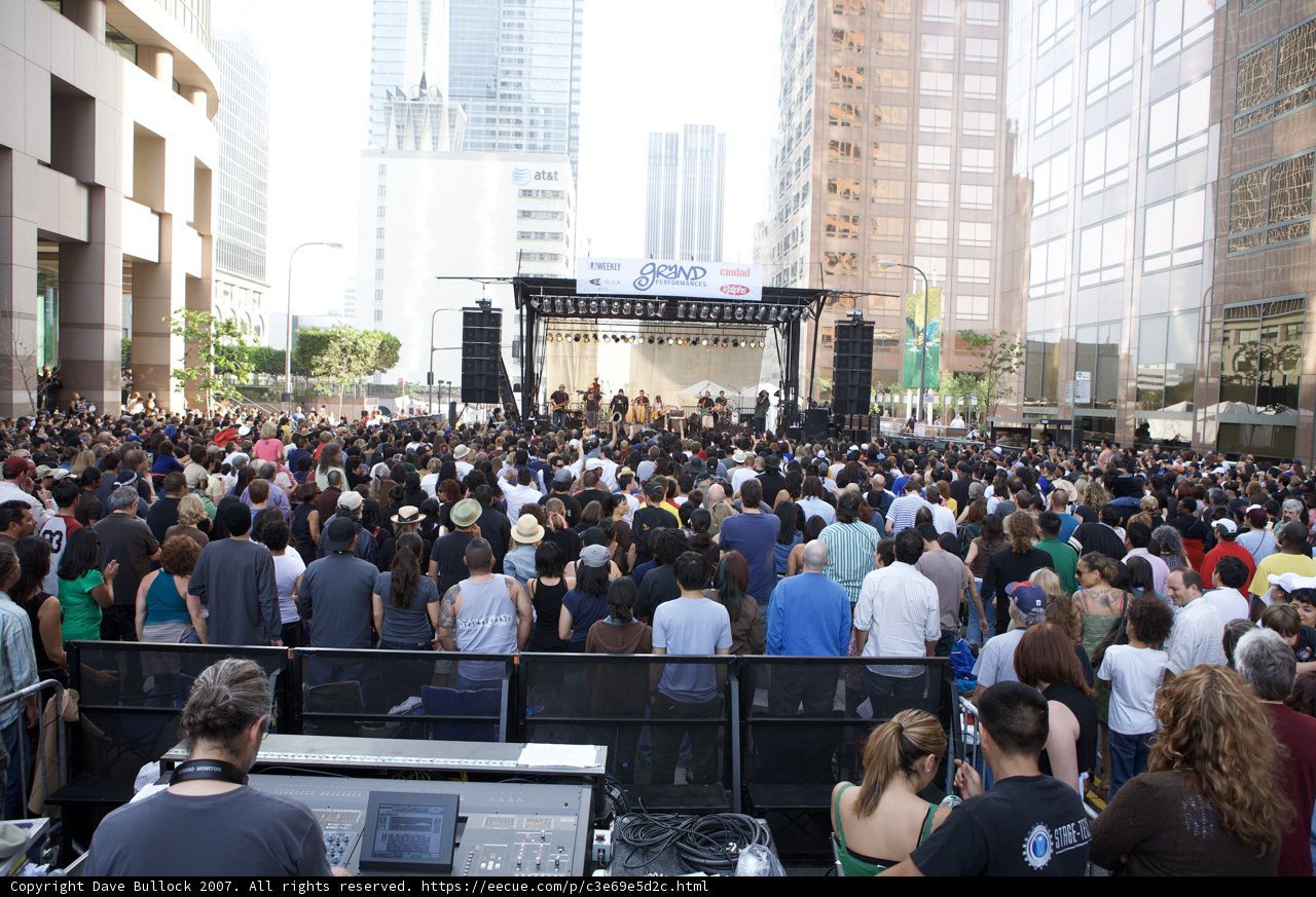 Grand Performance in the City