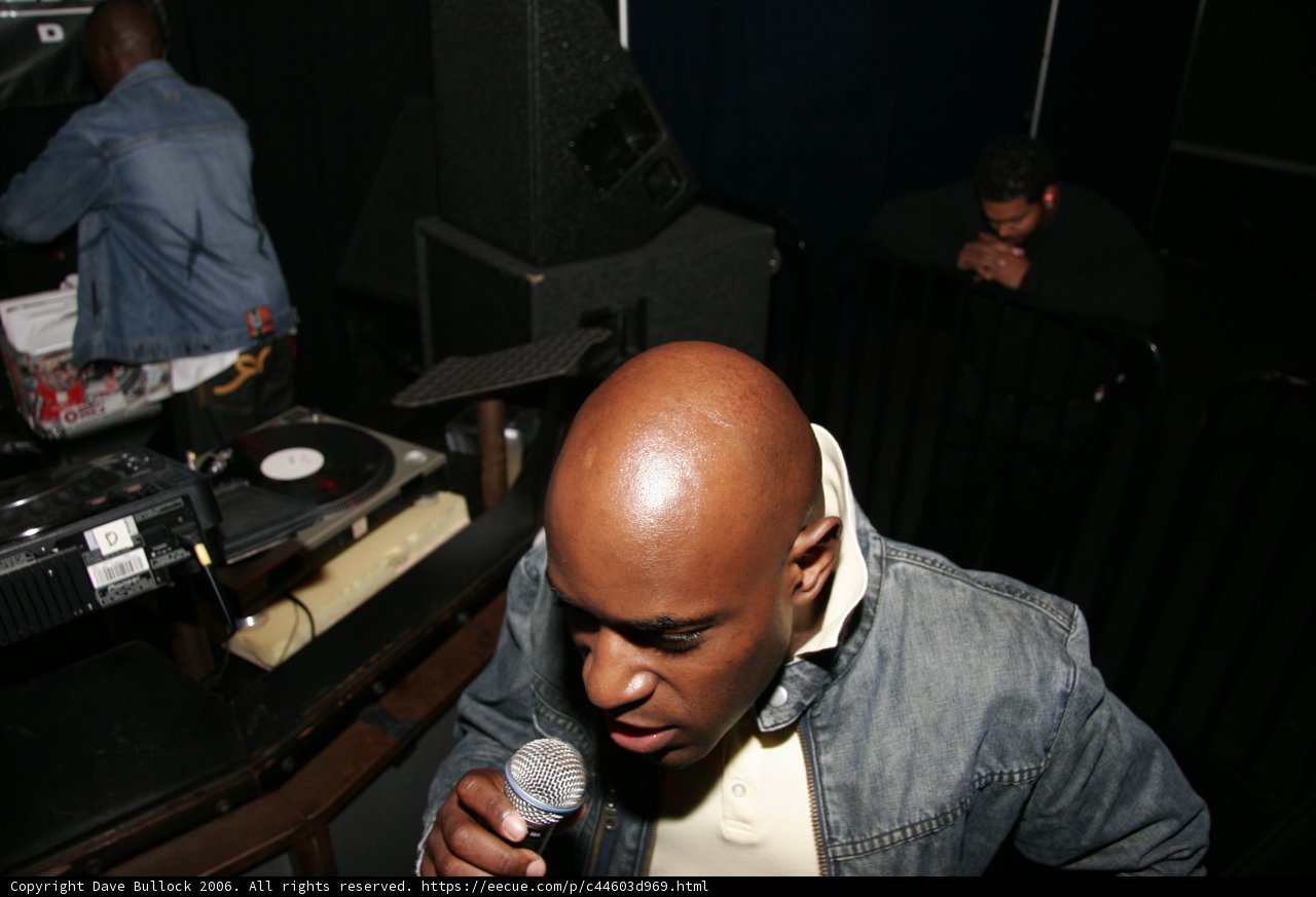 MC Q Rocks the Mic