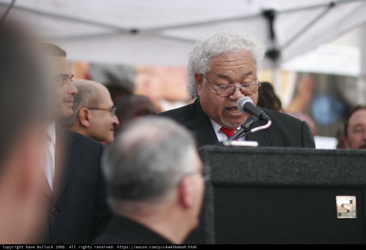 Speaking to a Captive Crowd