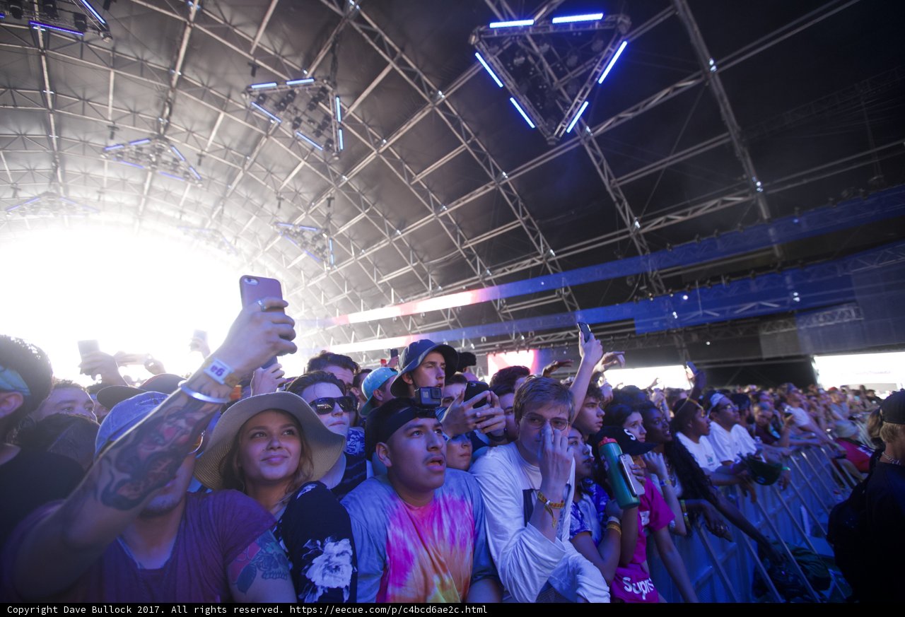 Snap Happy Crowd at 2017 Coachella Concert