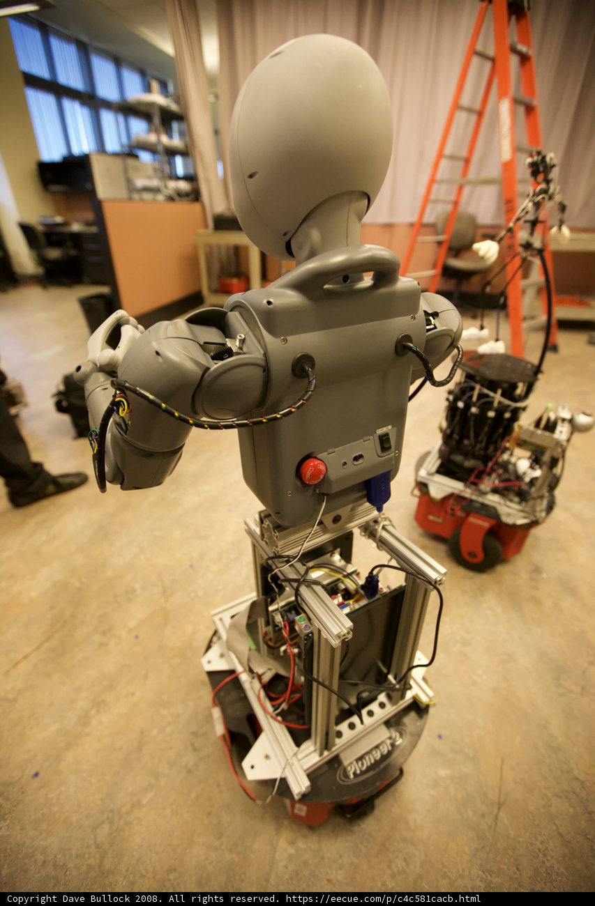 Robot and Mini Robot Sidekick