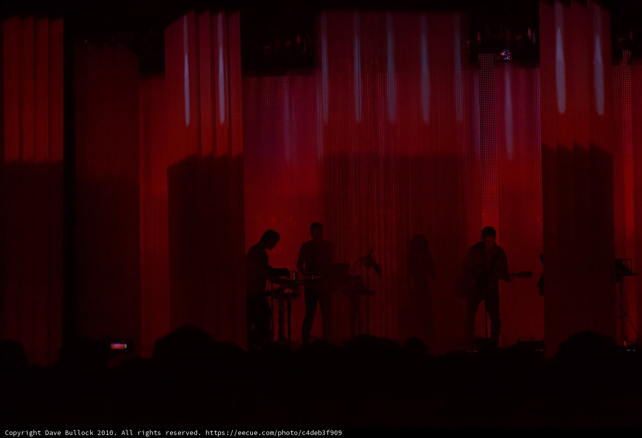 Red Curtain Concert