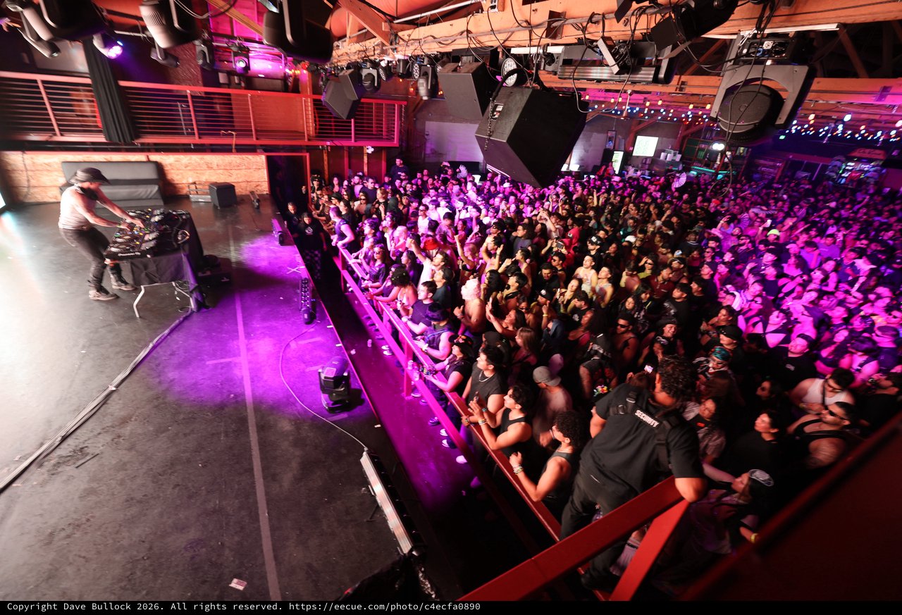 Massive Crowd Surges at Wobbleland 2026 Festival