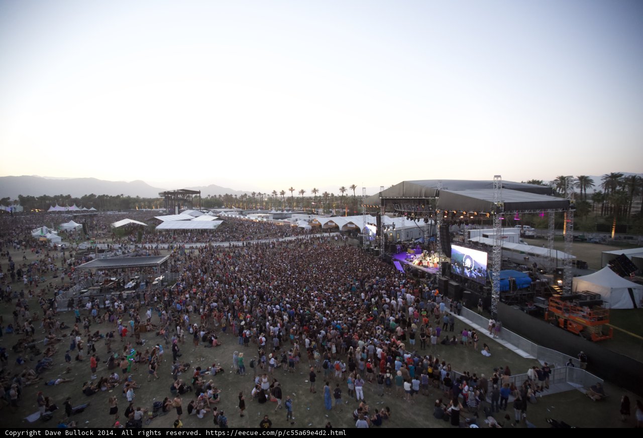 Coachella Music Festival draws a massive crowd