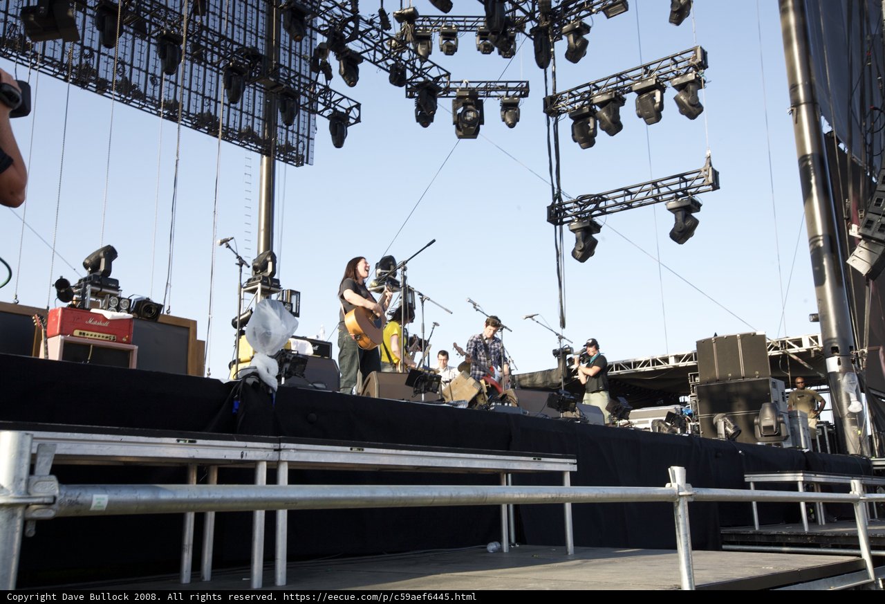 Outdoor concert vibes at Coachella