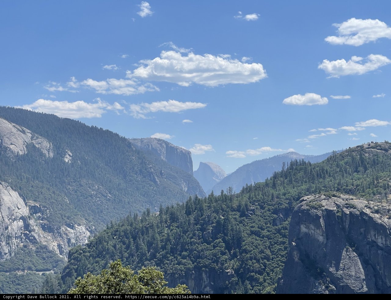 Majestic Mountain Range in Yosemite