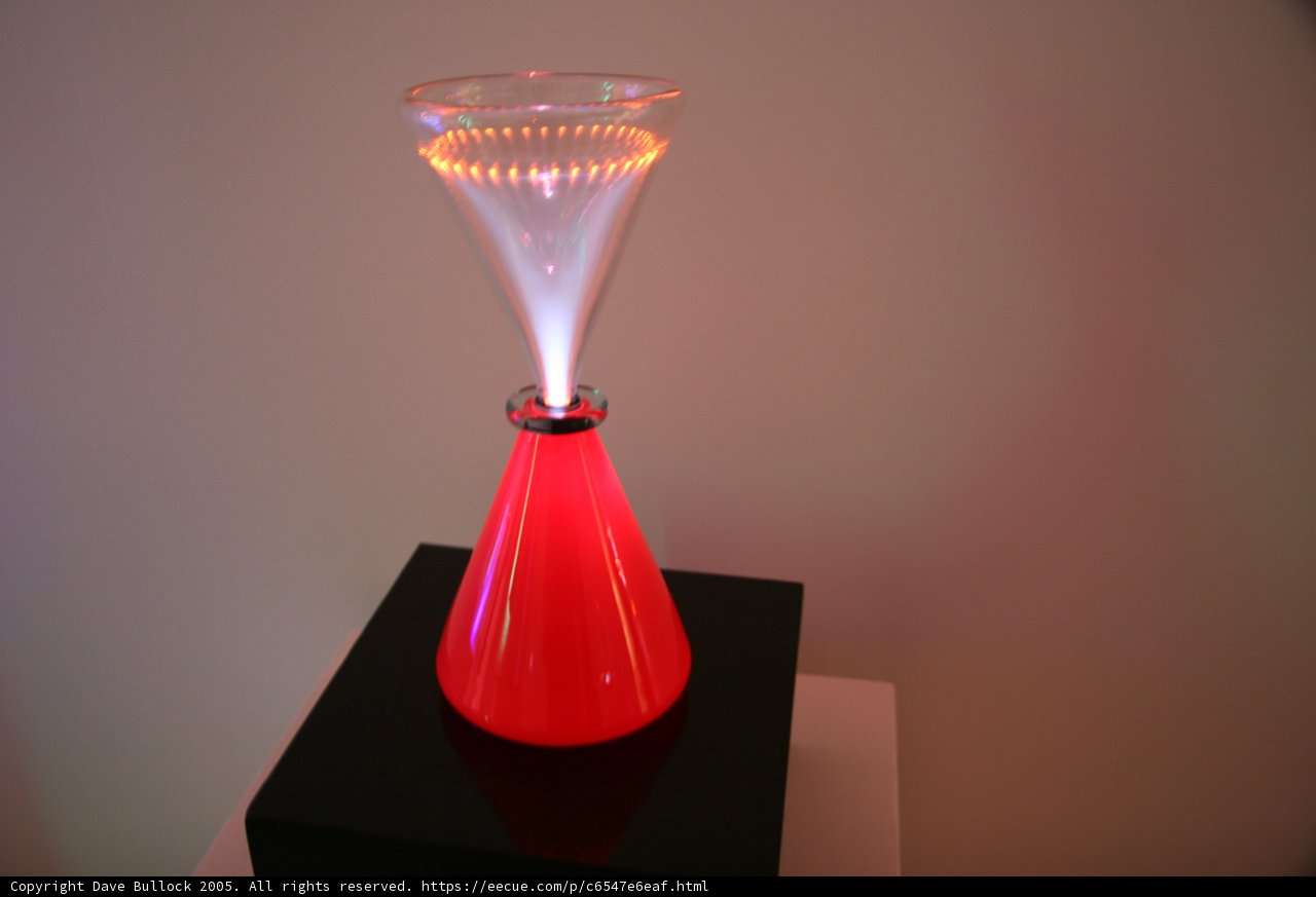 Radiant Red Glass Vase Lamp
