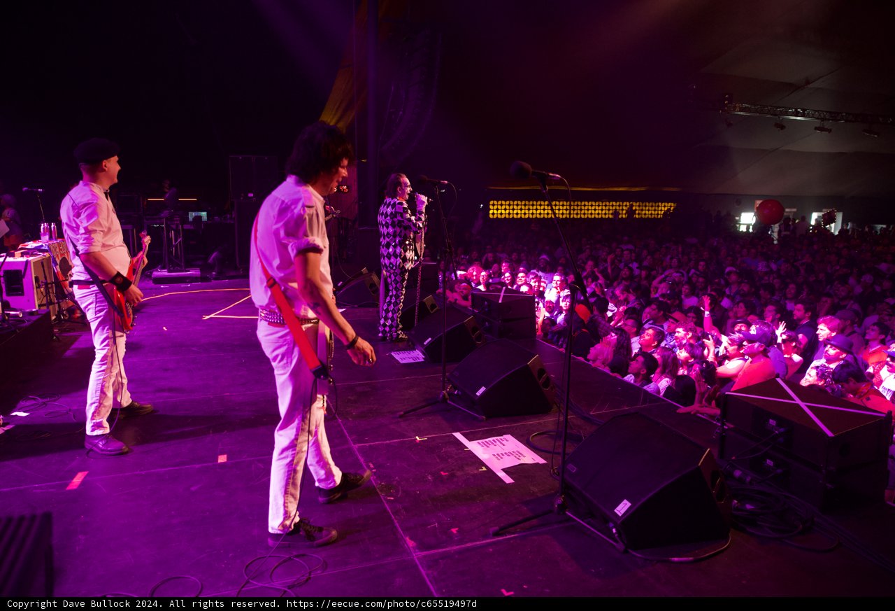 Electric Vibes at Coachella 2024: Taiji and Jay Cayuca Live in Concert