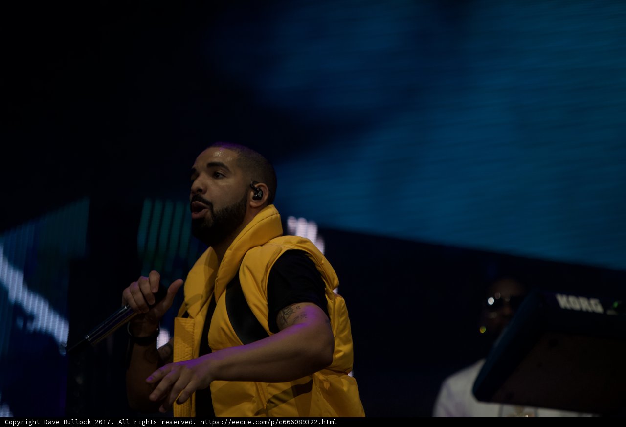 Drake rocks the O2 Arena in London