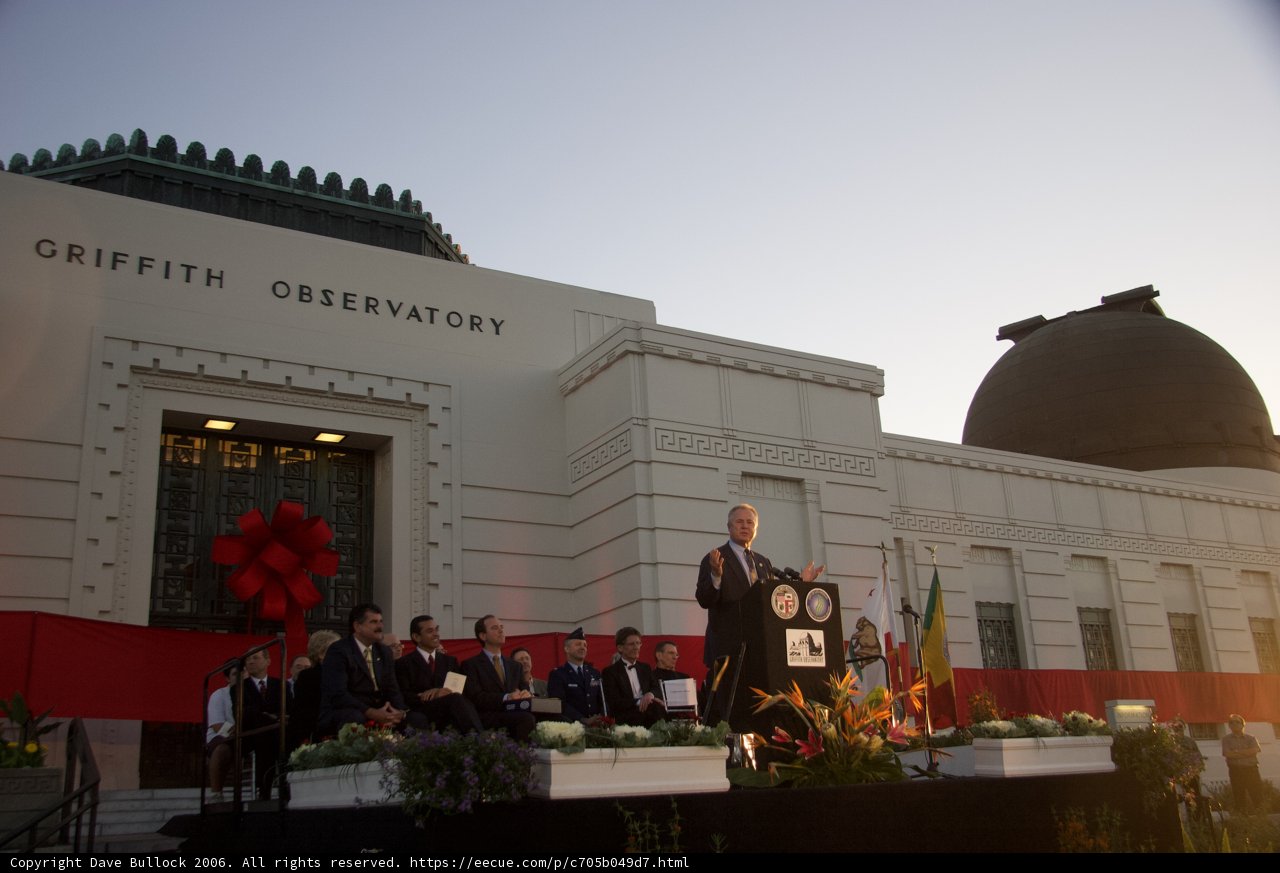 Bill Clinton Speaks at Los Angeles Museum Opening