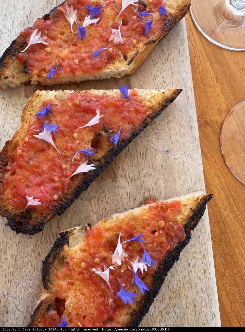 Rustic Elegance: Napa's Toasted Delight