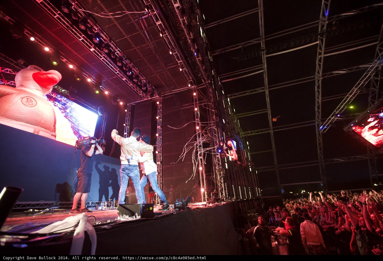 Spotlight on the Man and the Crowd