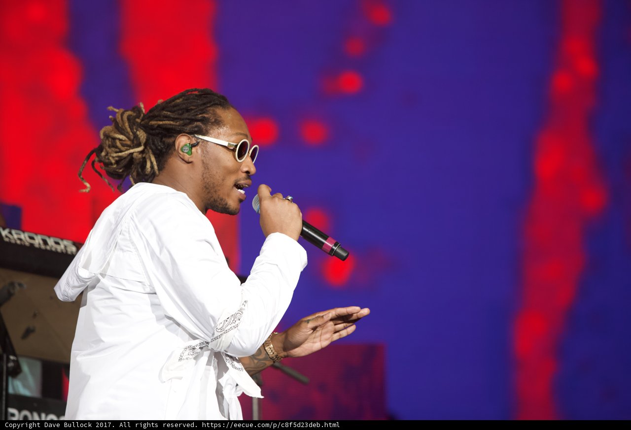 Solo Performance of a Dreadlocked Entertainer