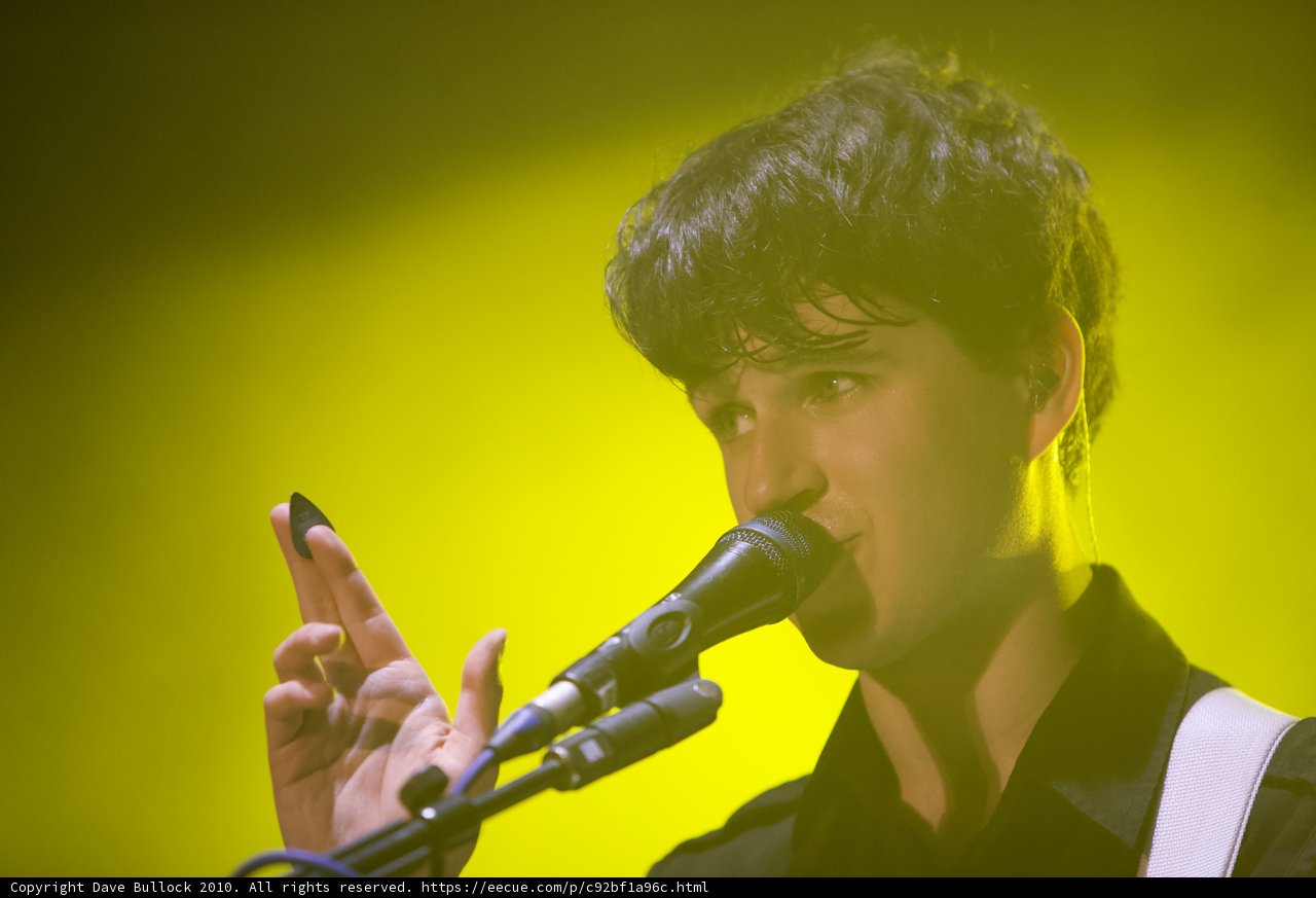 Ezra Koenig gives an electrifying solo performance