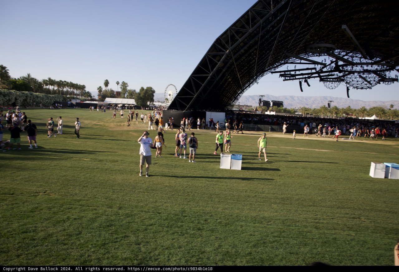 Sunny Afternoon Vibes at Coachella 2024, Weekend 2