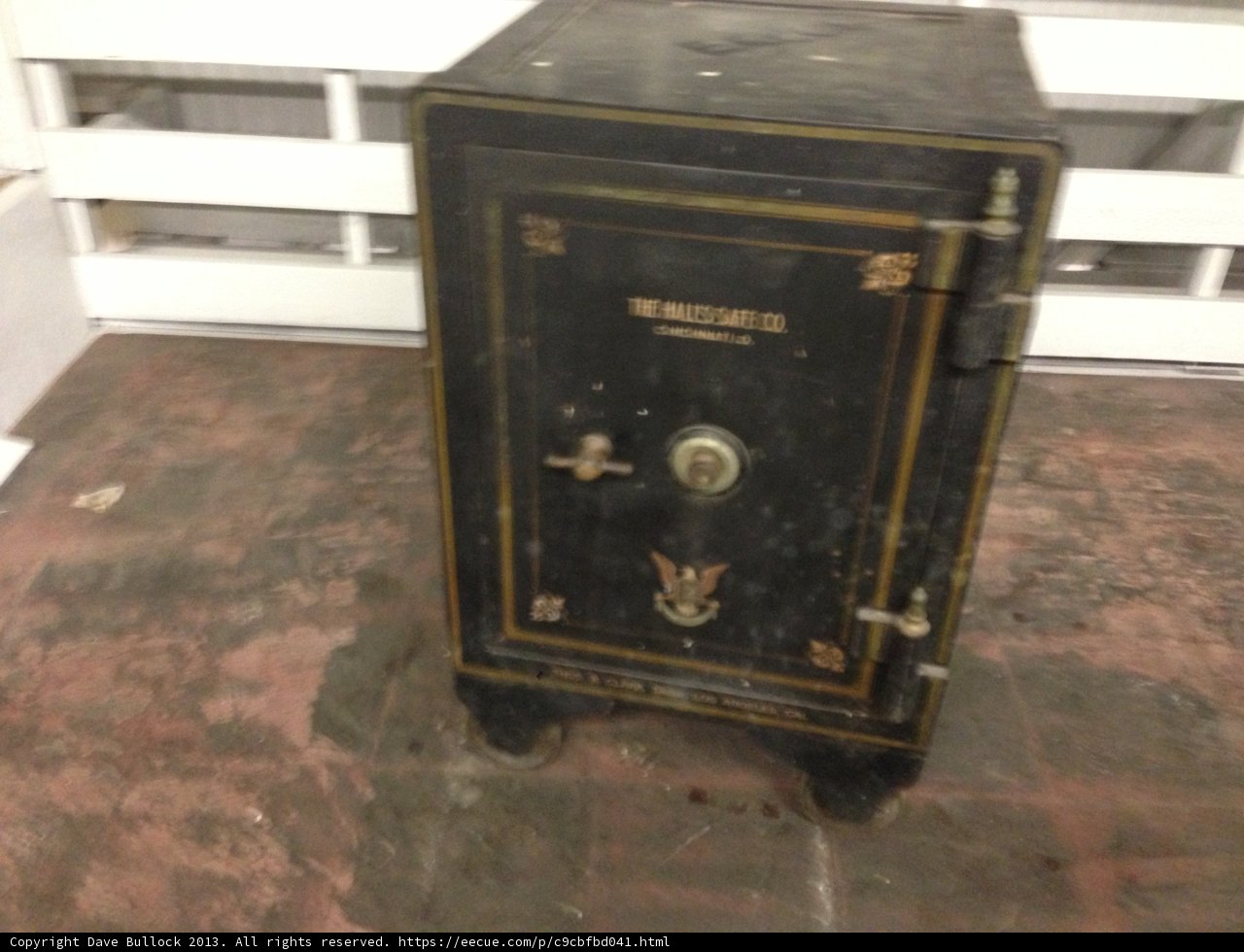 Vintage Safe Finds a Home in the City of Angels