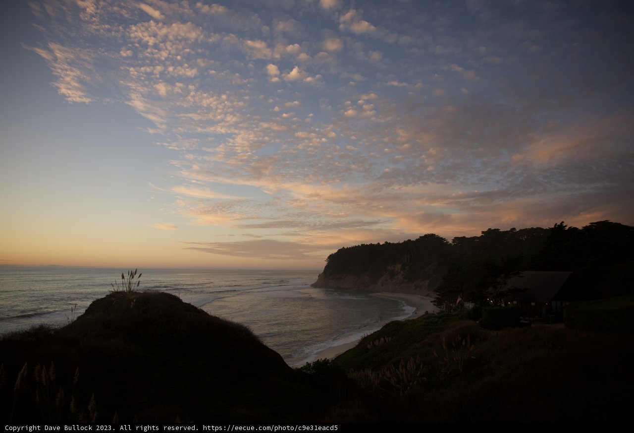 Embracing the Horizon on Halfmoon Bay