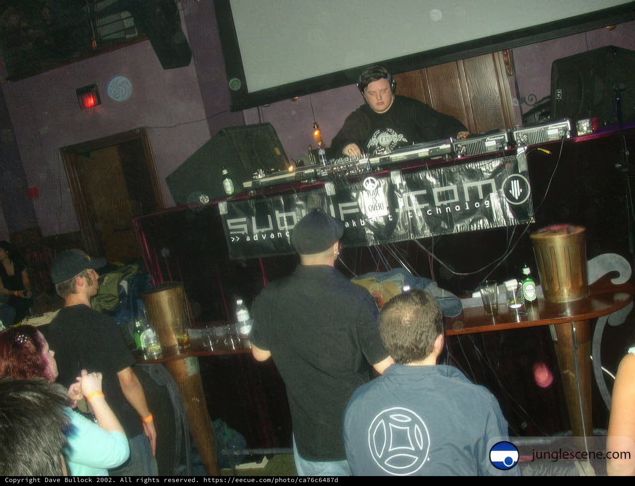 Ørjan Nilsen Rocks the Nightclub