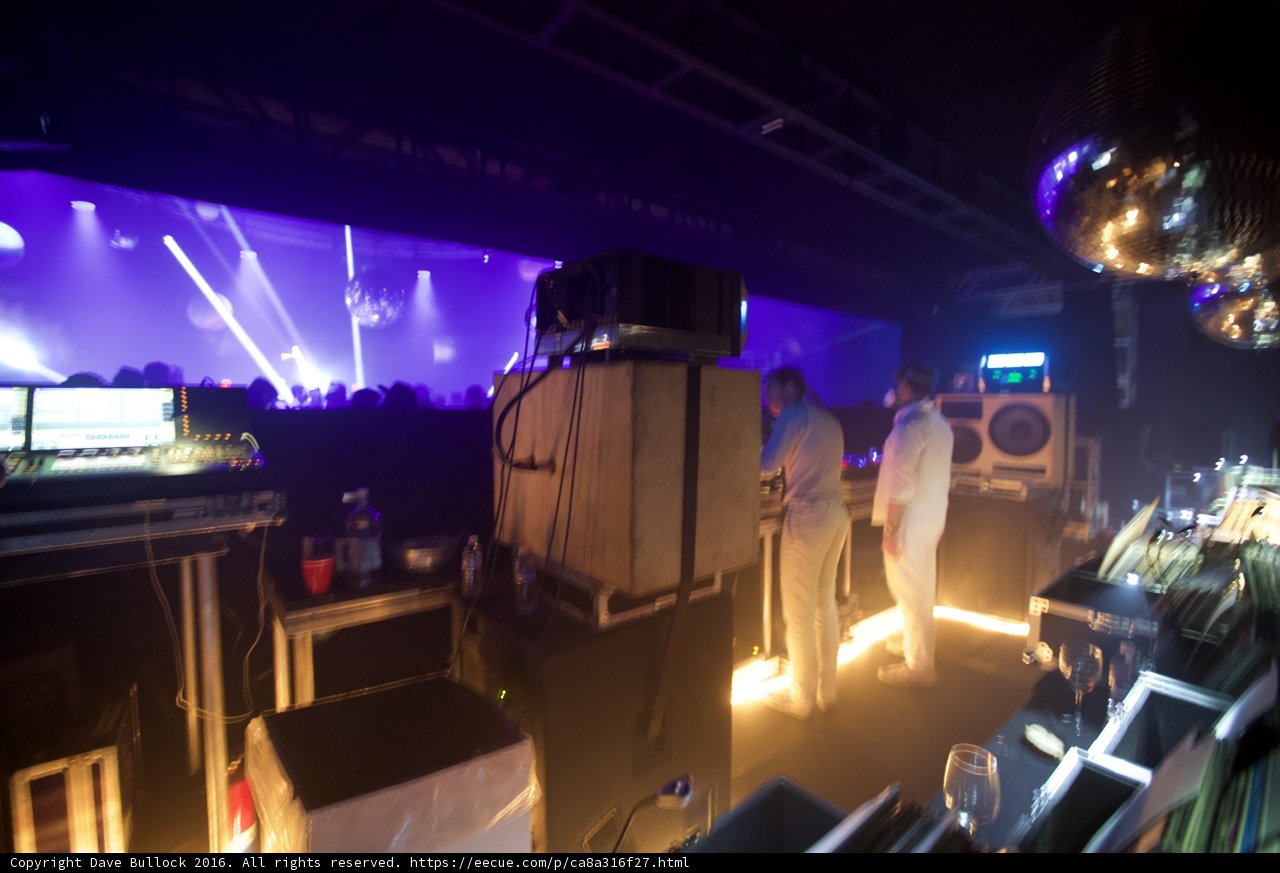 Center Stage Captivation