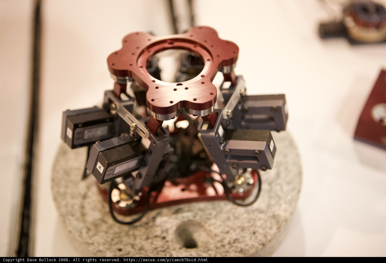 The Robotic Machine Model with a Giant Metal Object