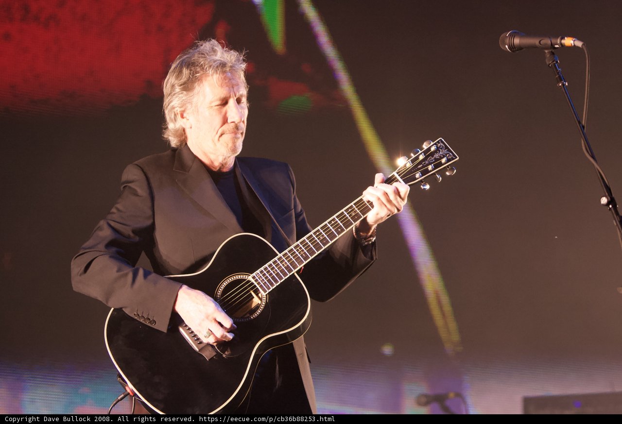 Roger Waters Rocks "The Wall" in London
