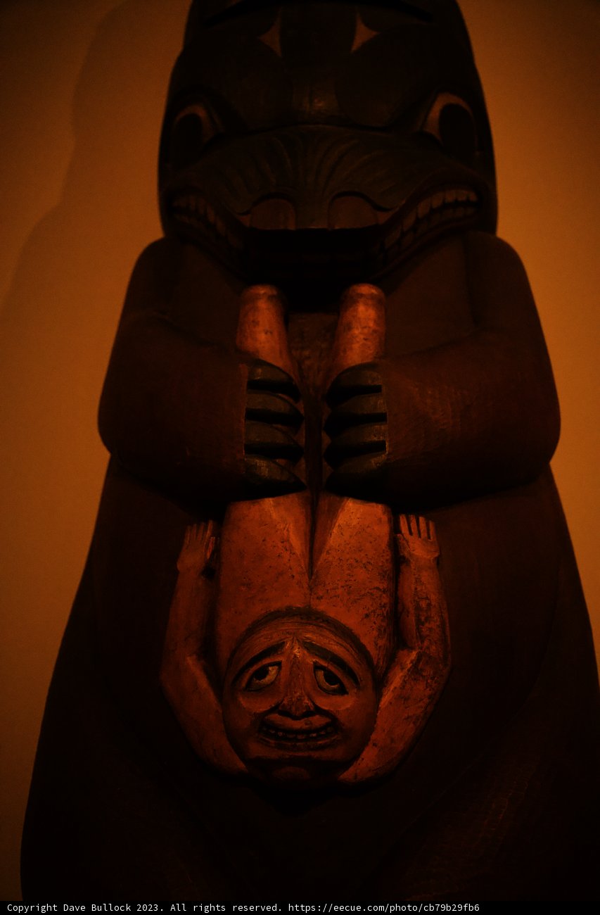 Infant Effigy: The Emblematic Pillar at de Young Museum