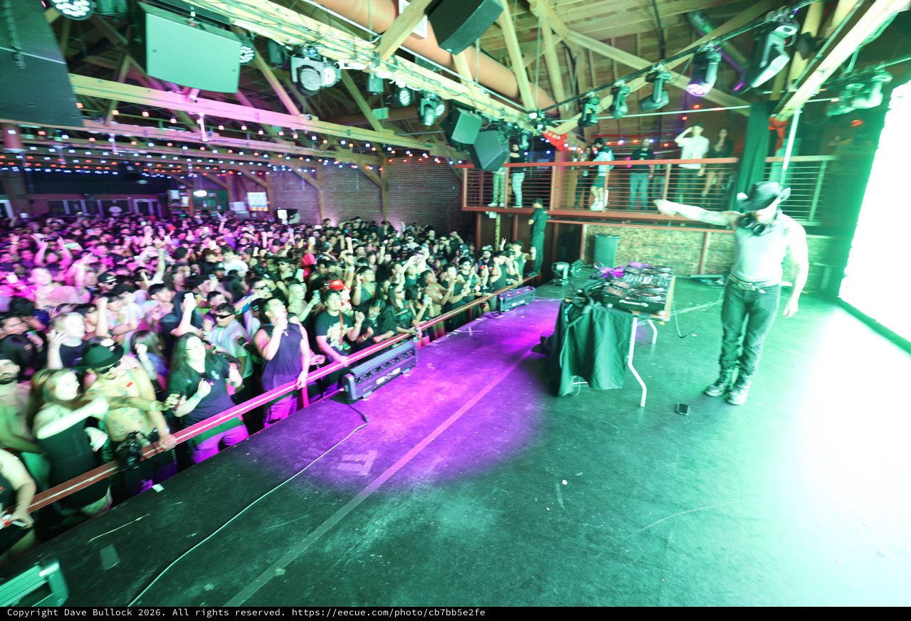 DJ Commands Packed Crowd at Wobbleland 2026