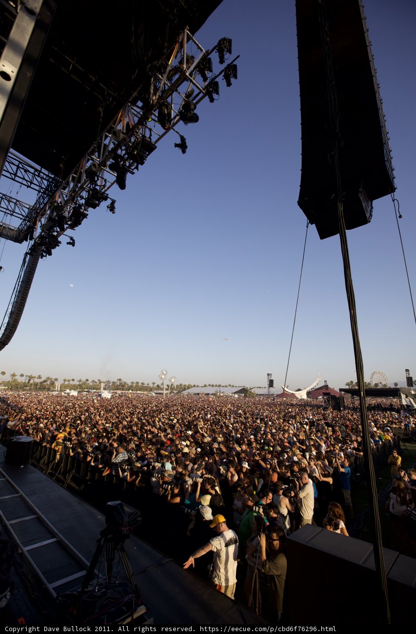 Coachella 2011: Rockin' with the Crowd