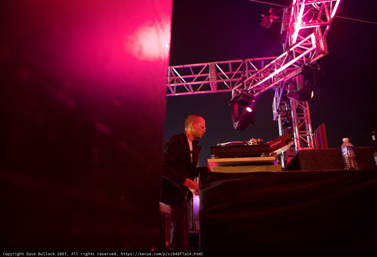 LTJ Bukem electrifies the crowd