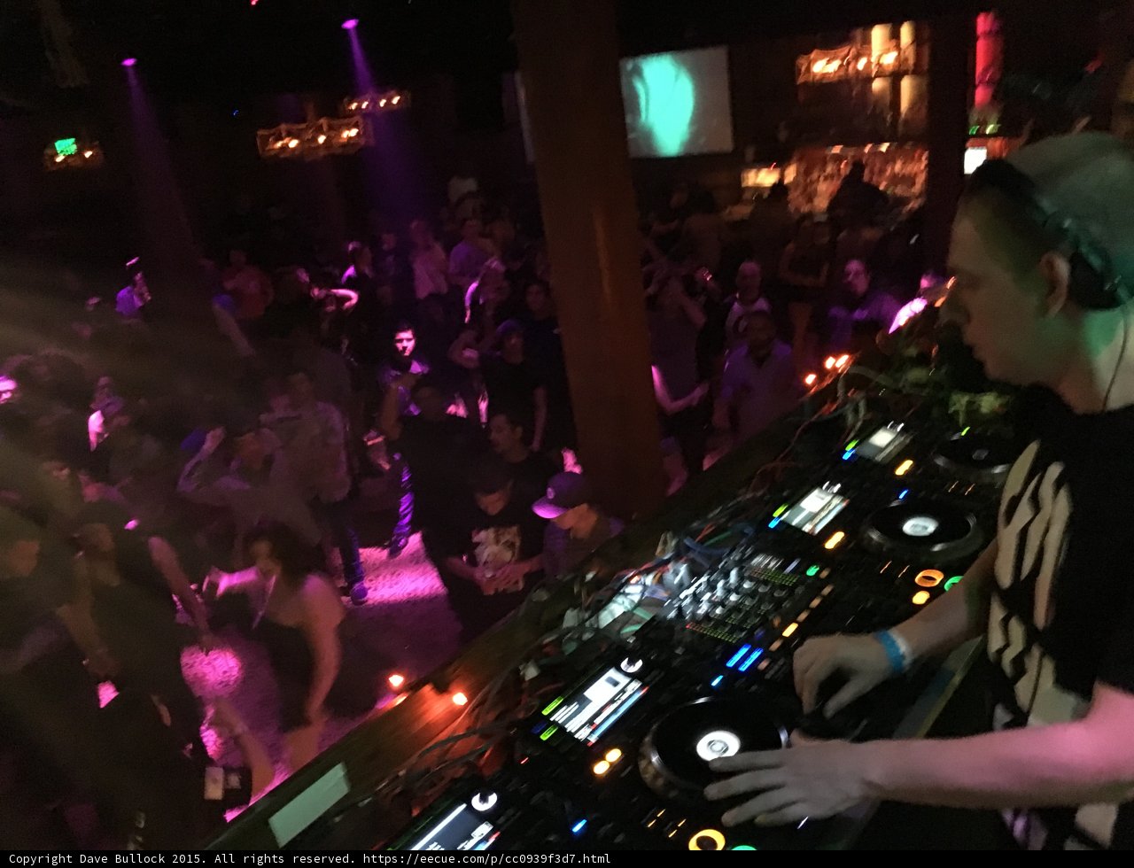 Club Jammin' with DJ Black Shirt