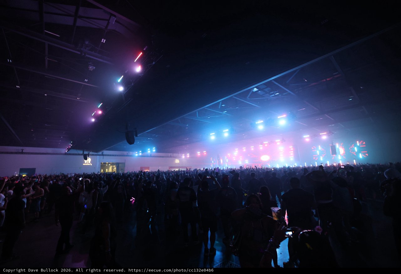 Massive Crowd Surges at Wobbleland EDM Festival 2026