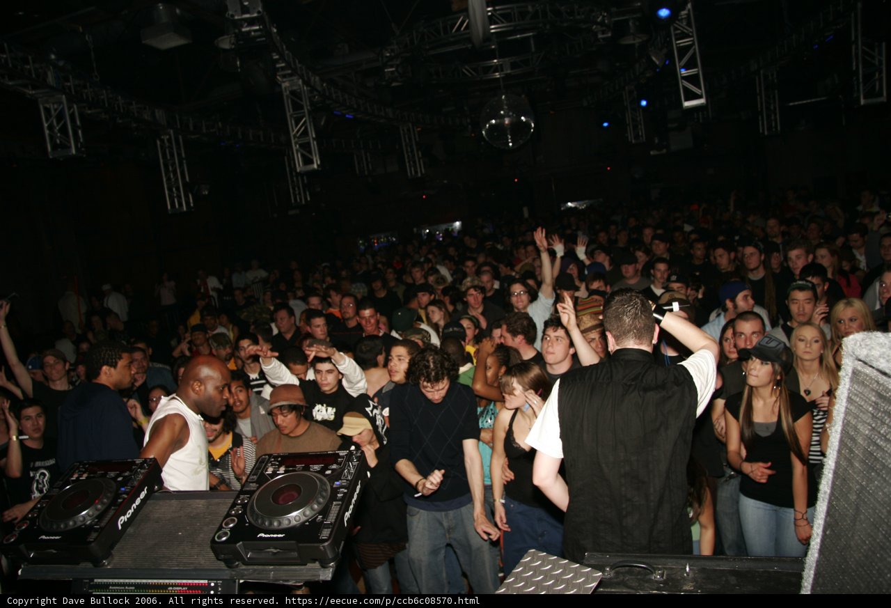 Funktion Viram: A Night to Remember