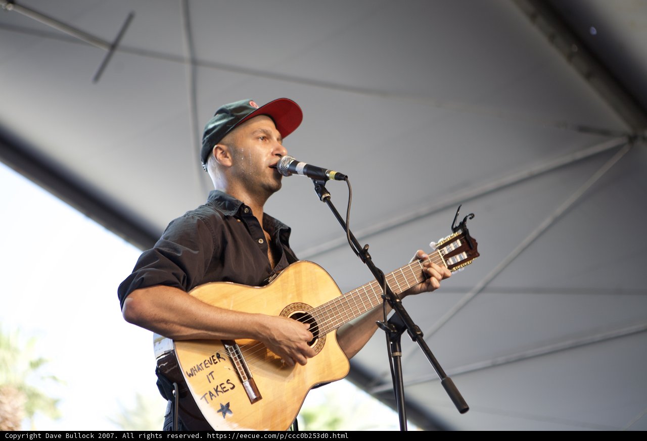 Tom Morello Takes the Stage at Coachella 2007