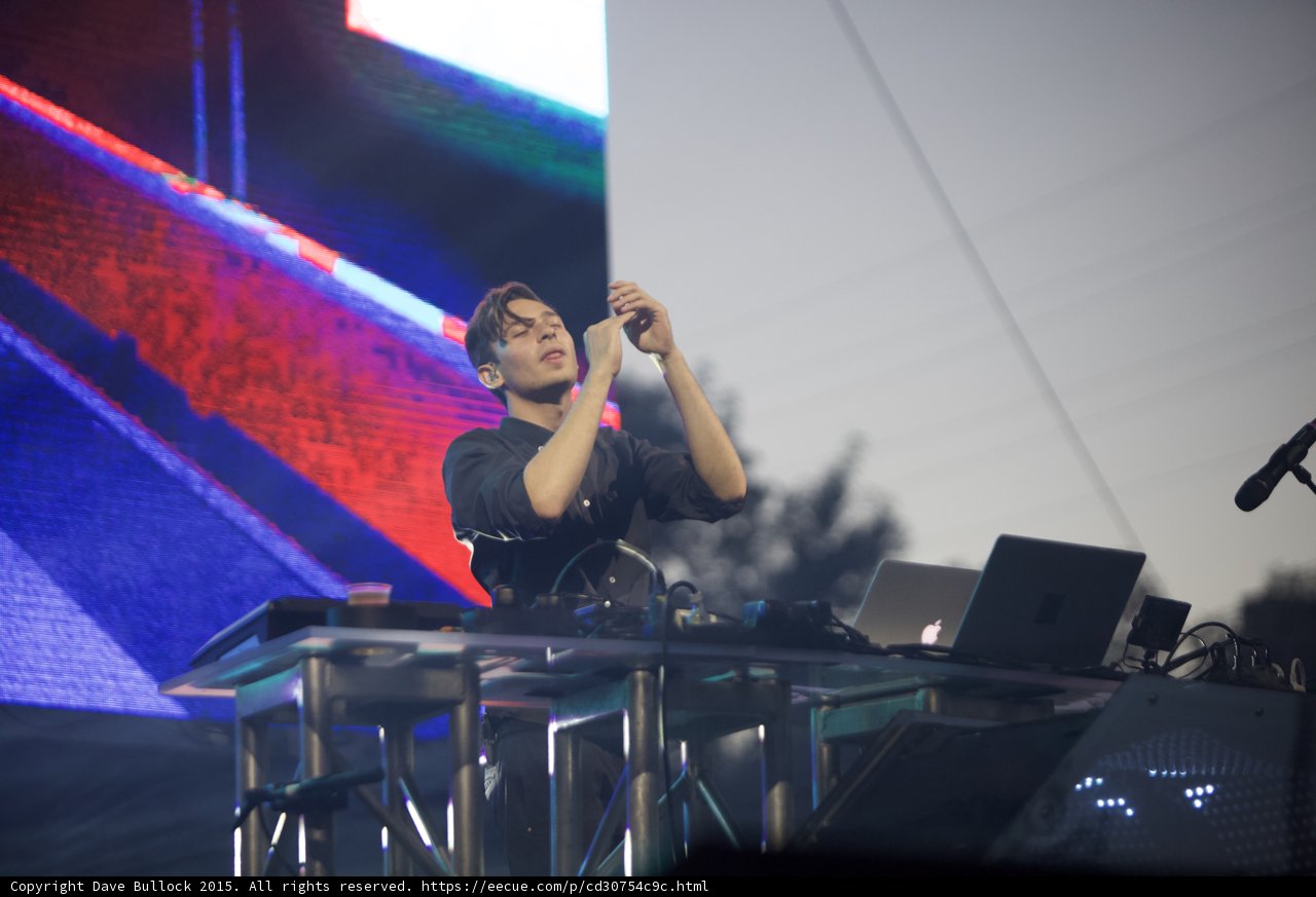 Flume Prayer Hands Red Blue