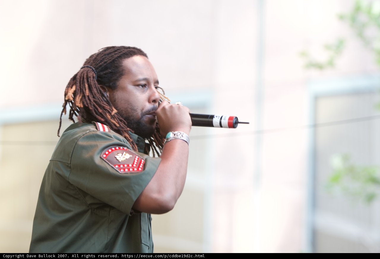 Mic in Hand, Heart in Song