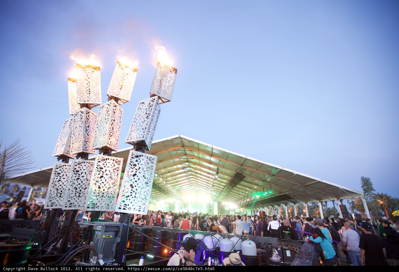 Coachella 2012: A Sea of Excited Fans