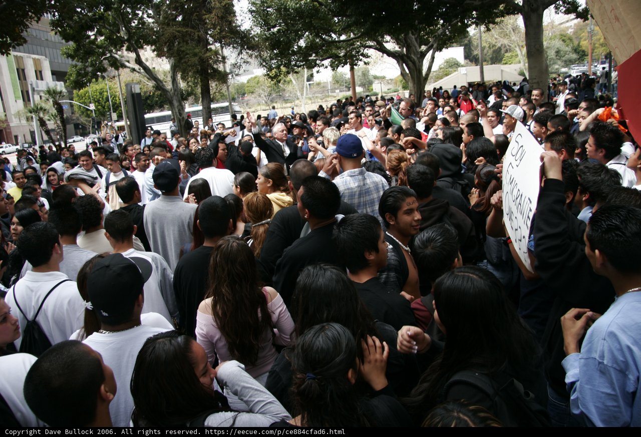 School Walkout Brings Together a Large Crowd in the Park