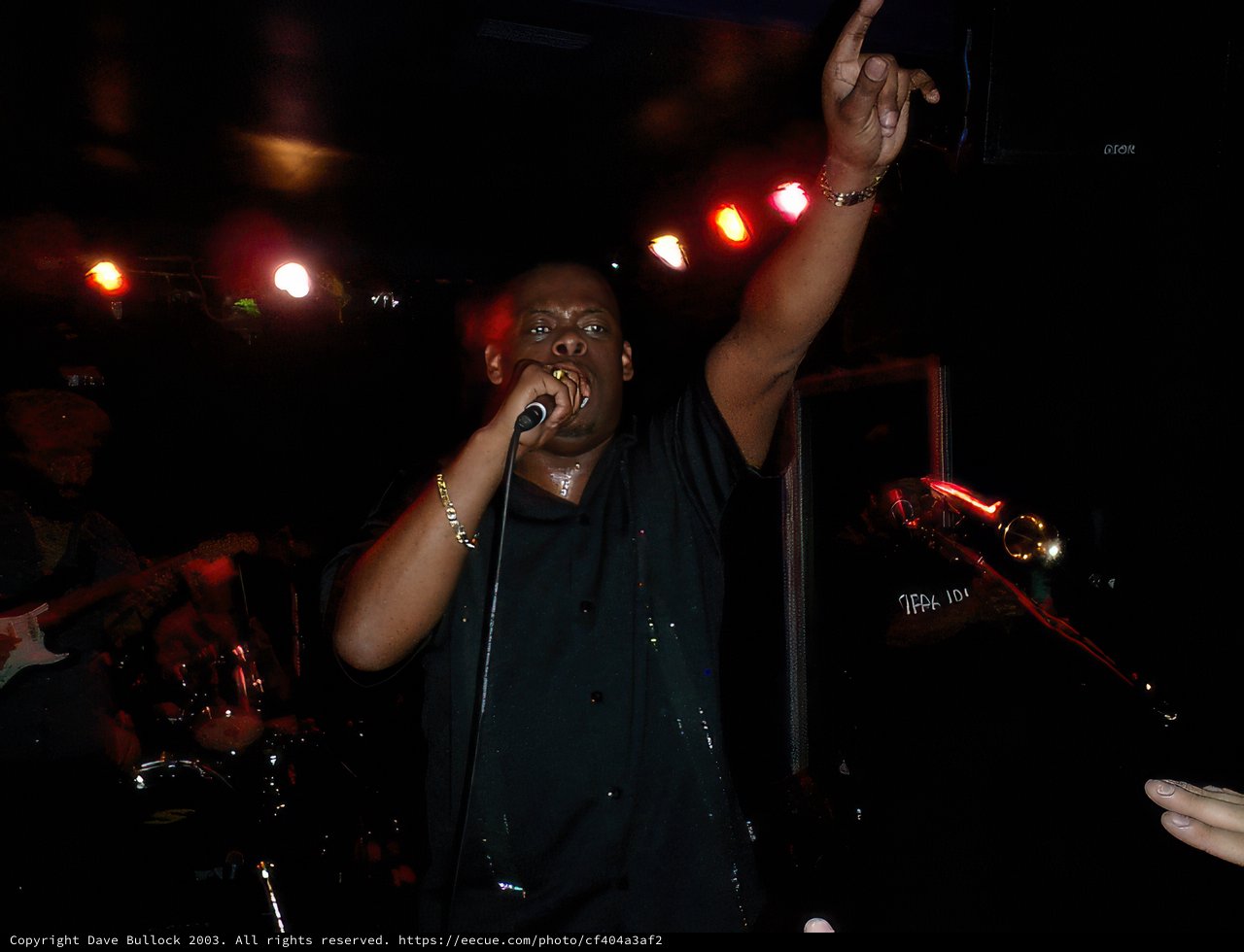 Tippa Irie Rocks the Dubclub Mic