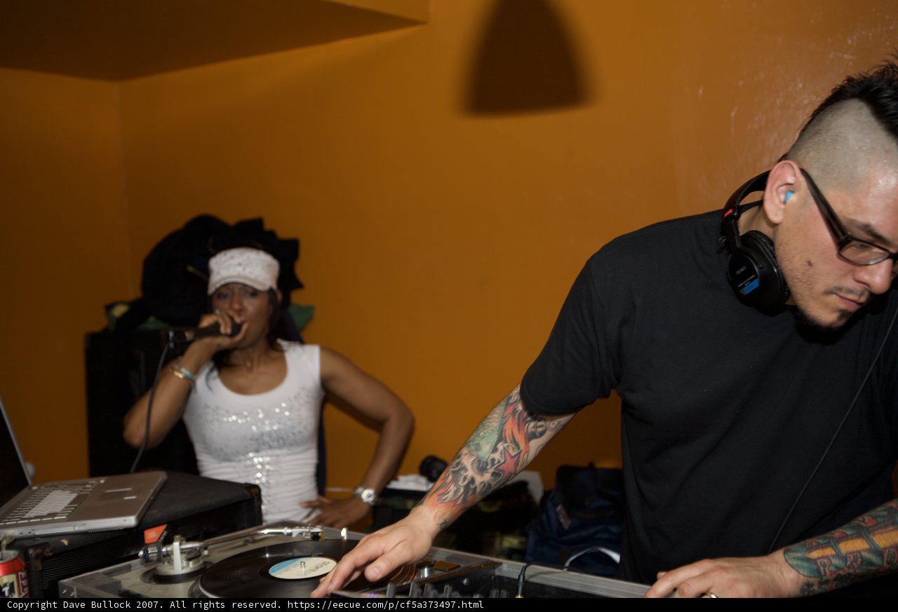 Spinning Beats with Inked Arms